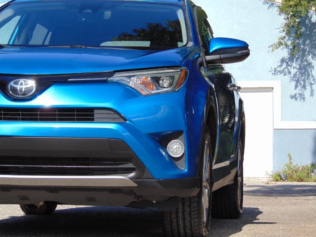 2018 Toyota Rav4 Image 16