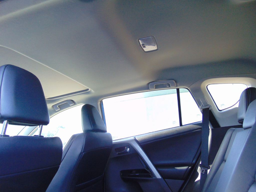 2018 Toyota Rav4 Image 21