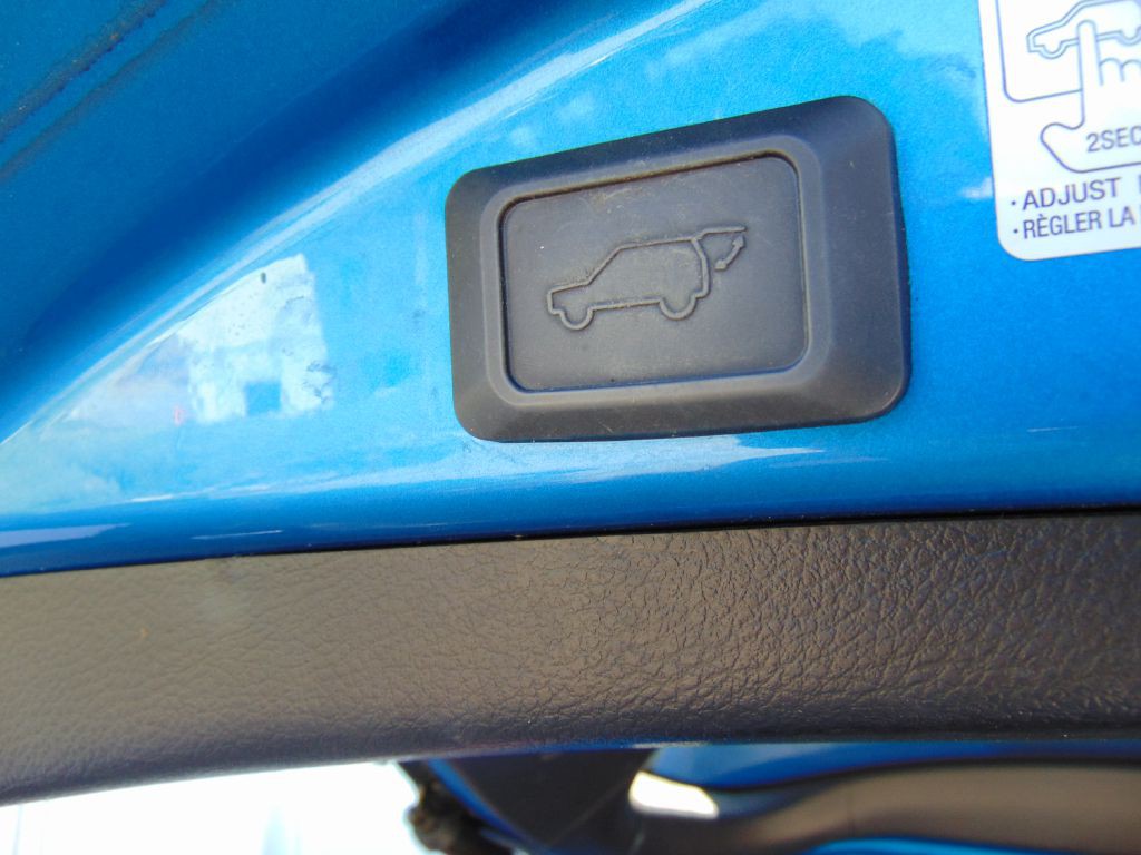 2018 Toyota Rav4 Image 24