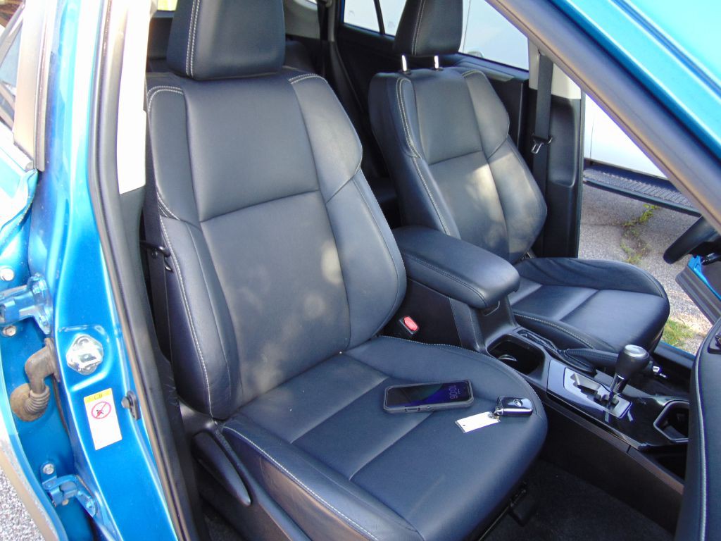 2018 Toyota Rav4 Image 28