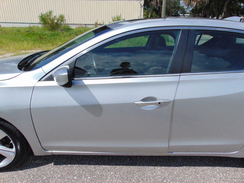 2014 Acura ILX Image 3