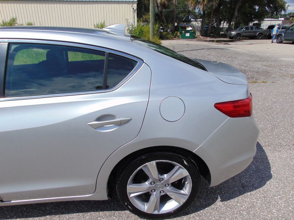 2014 Acura ILX Image 4