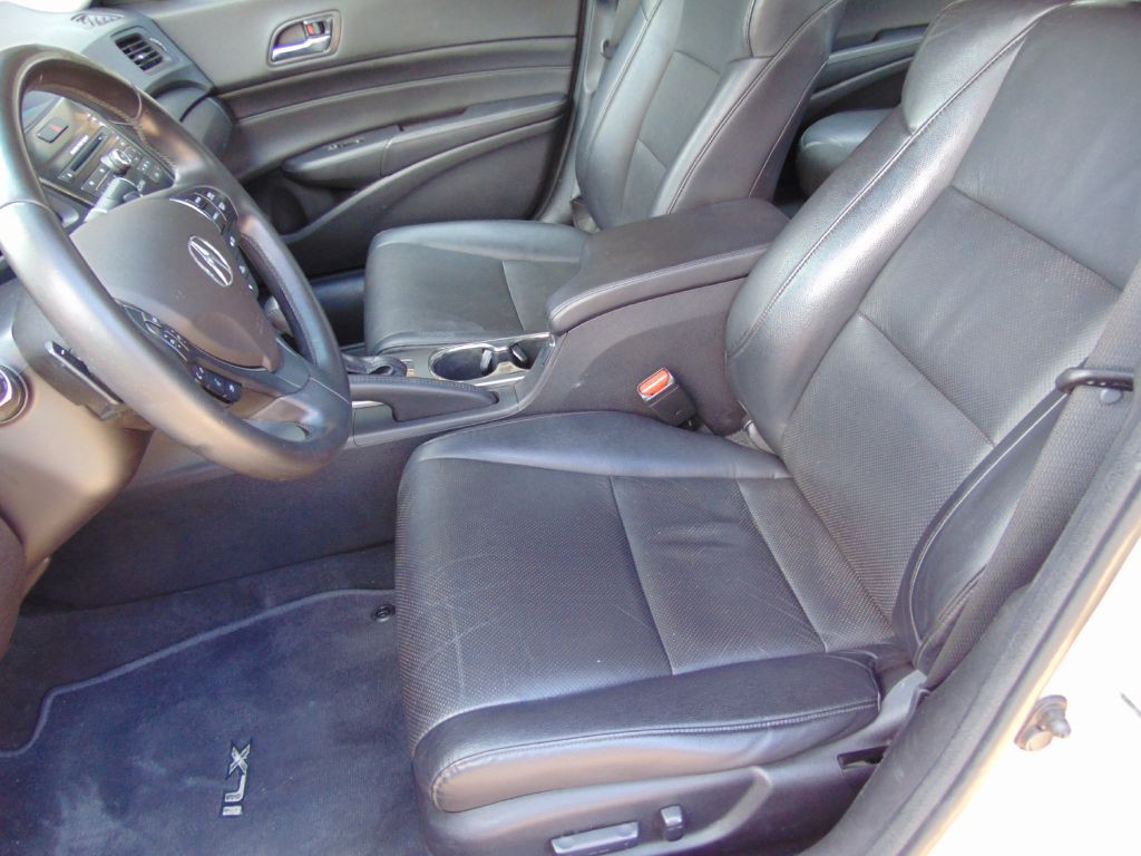 2014 Acura ILX Image 19