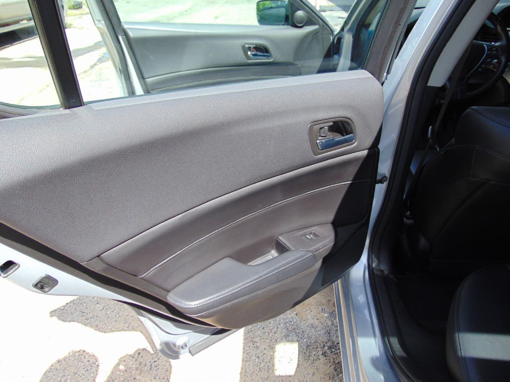2014 Acura ILX Image 21