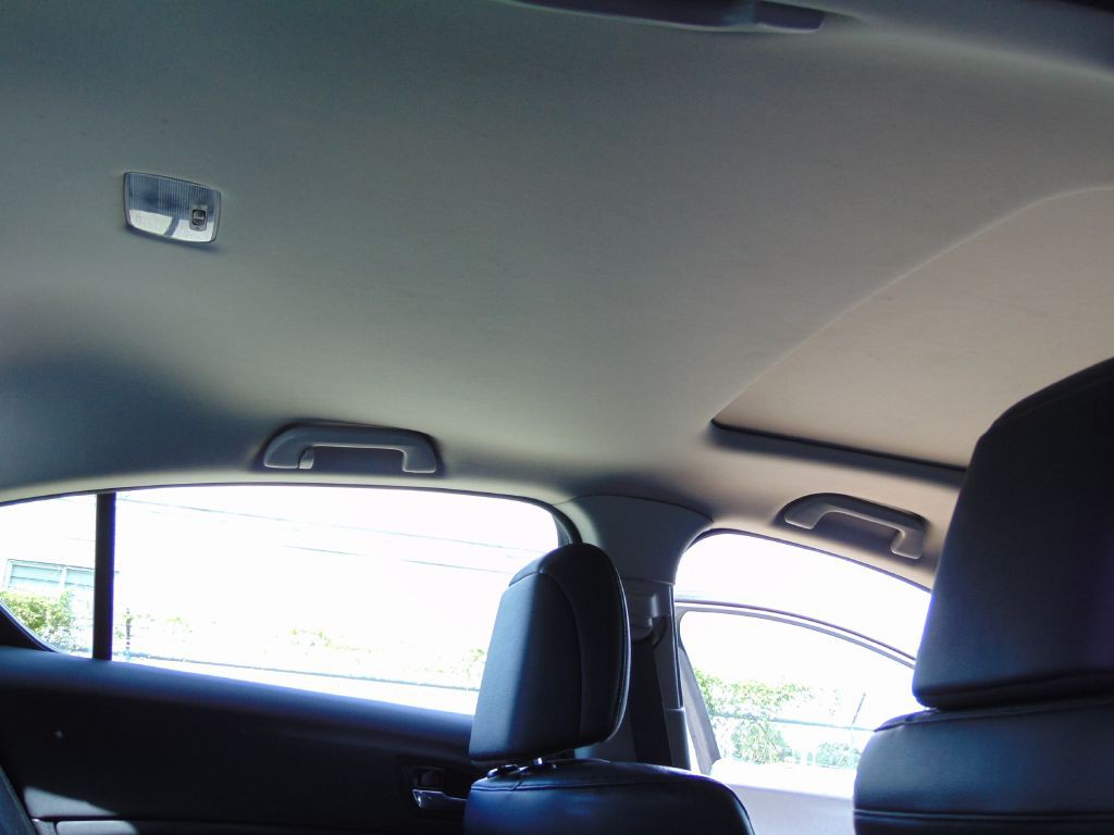 2014 Acura ILX Image 24