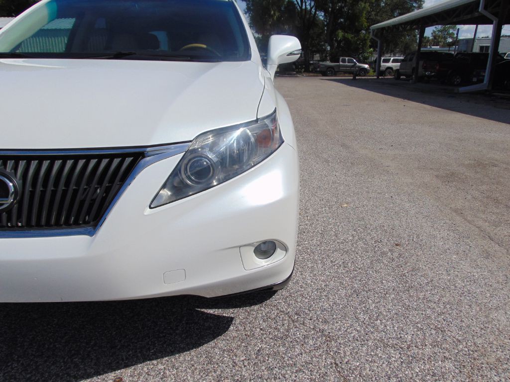 2011 Lexus RX Image 2