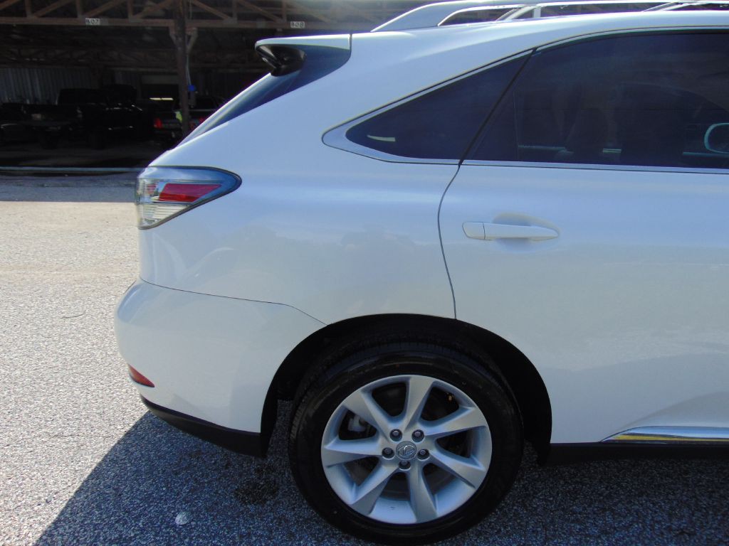 2011 Lexus RX Image 8