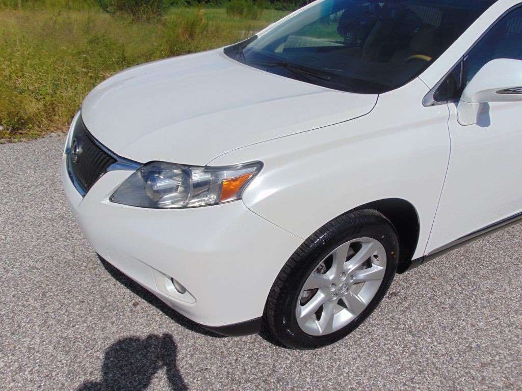 2011 Lexus RX Image 11
