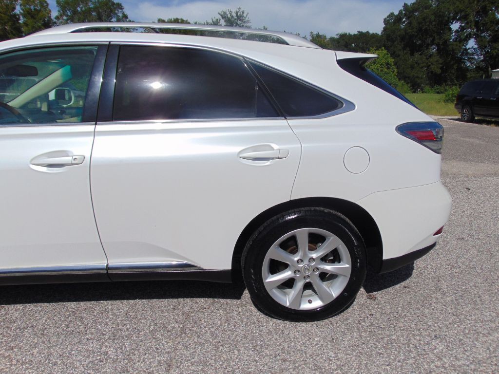 2011 Lexus RX Image 13