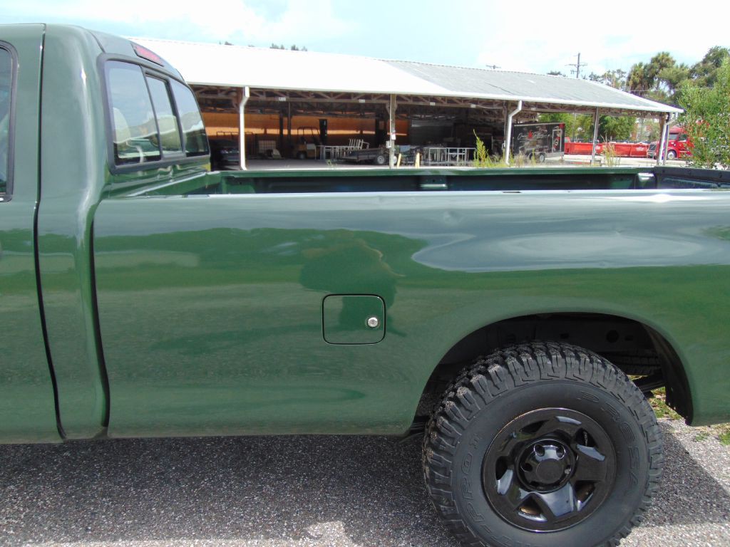 2001 Toyota Tundra Image 5