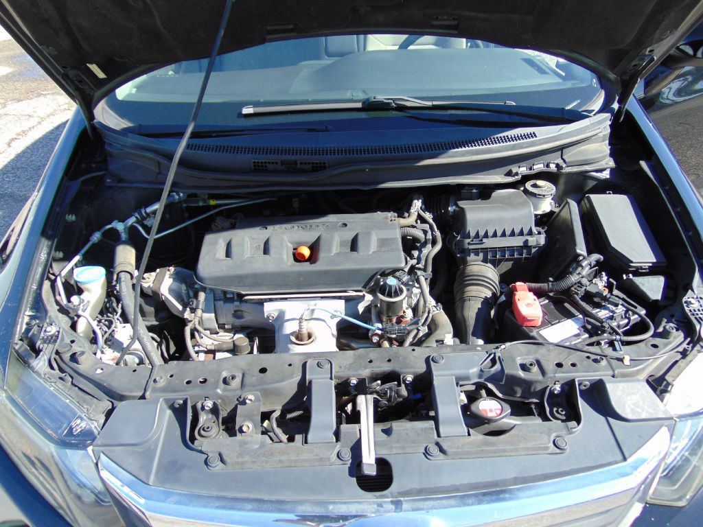 2012 Honda Civic Image 9