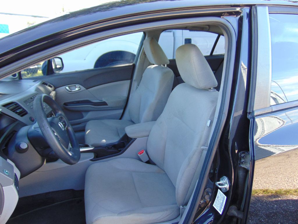 2012 Honda Civic Image 11