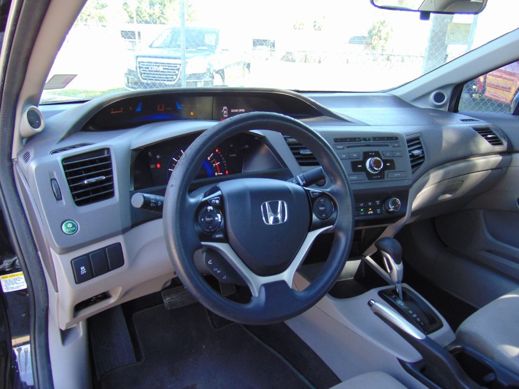 2012 Honda Civic Image 12