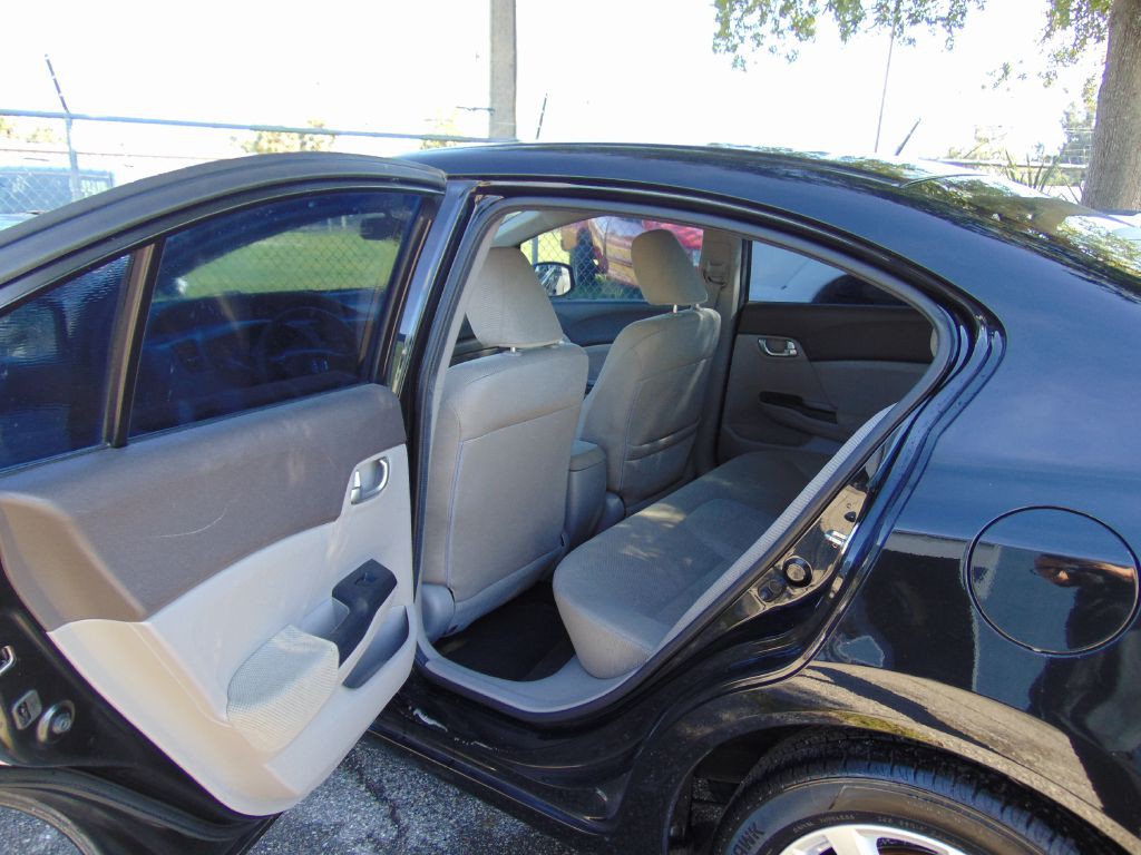 2012 Honda Civic Image 14