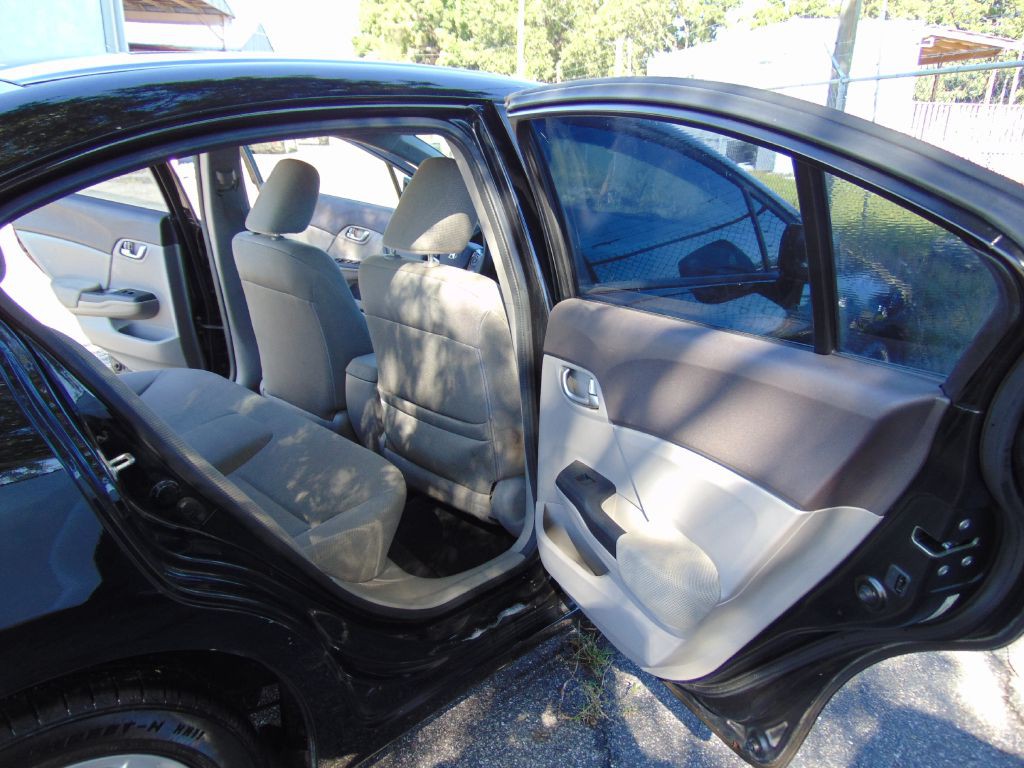 2012 Honda Civic Image 16