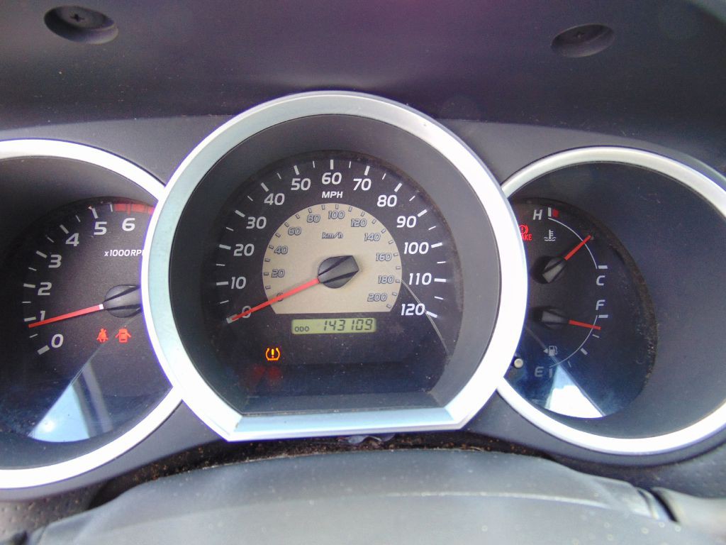 2006 Toyota Tacoma Image 17