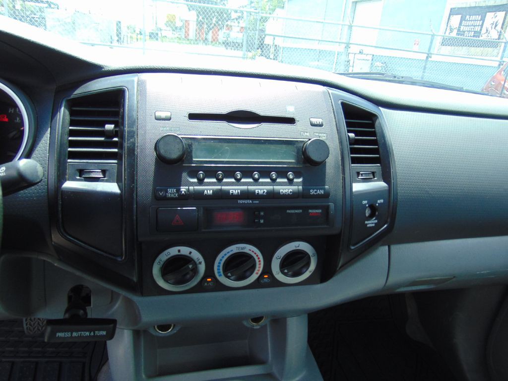 2006 Toyota Tacoma Image 23