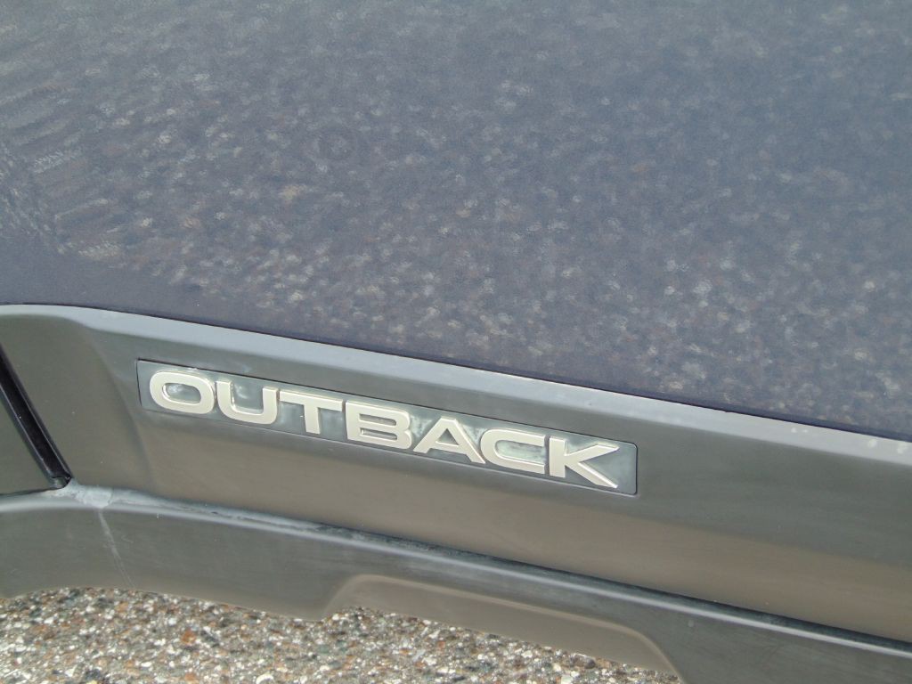 2013 Subaru Outback Image 11