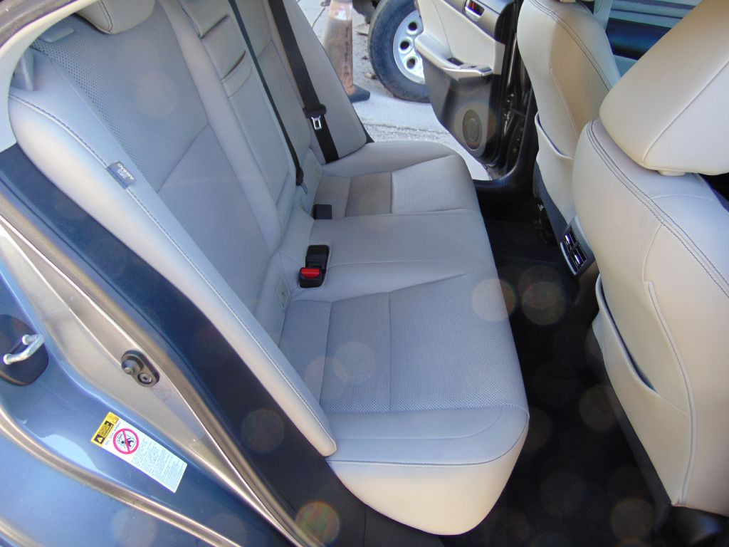 2014 Lexus IS Image 23