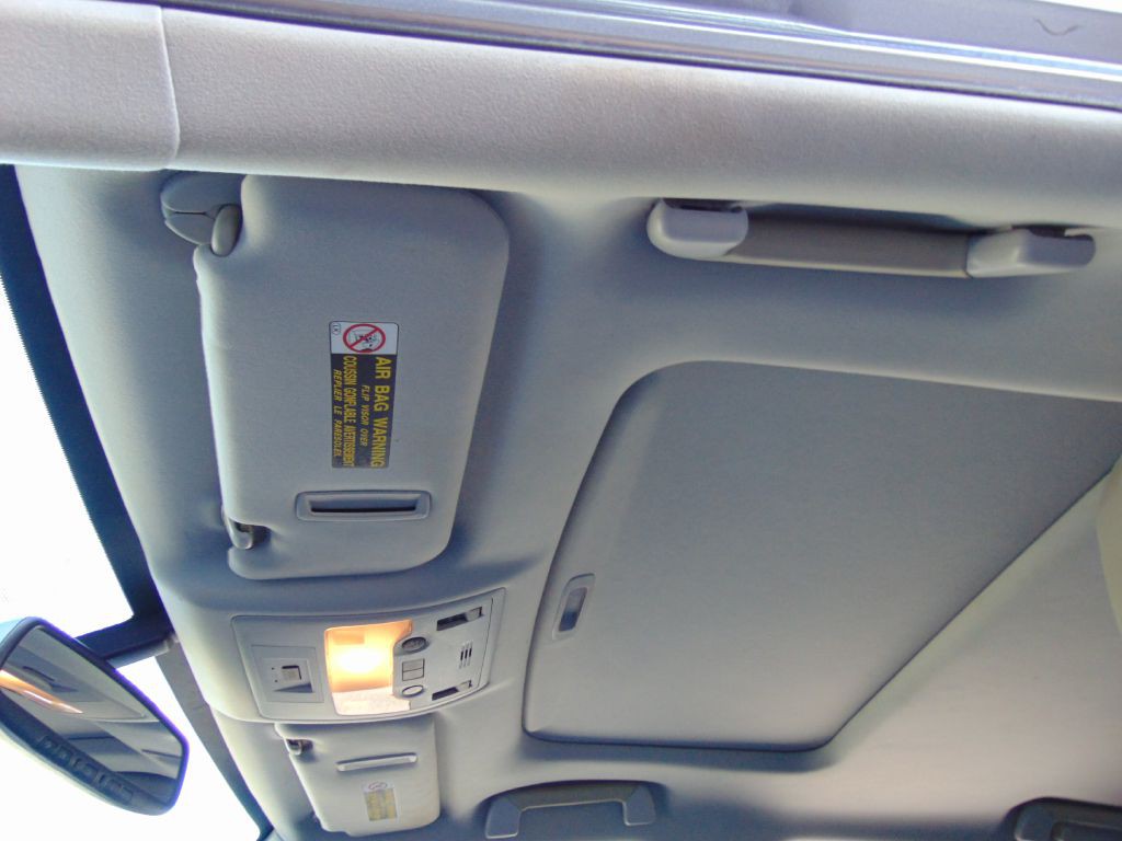 2014 Lexus IS Image 35