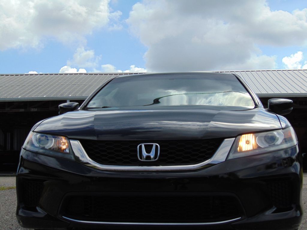 2013 Honda Accord Image 2