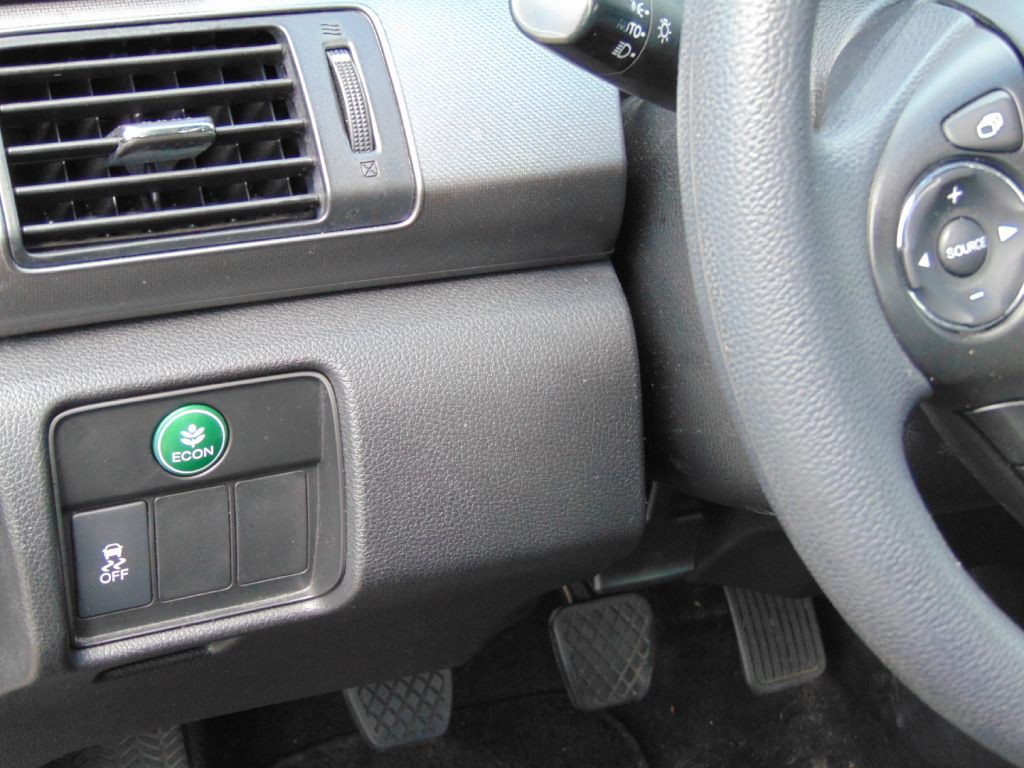 2013 Honda Accord Image 18