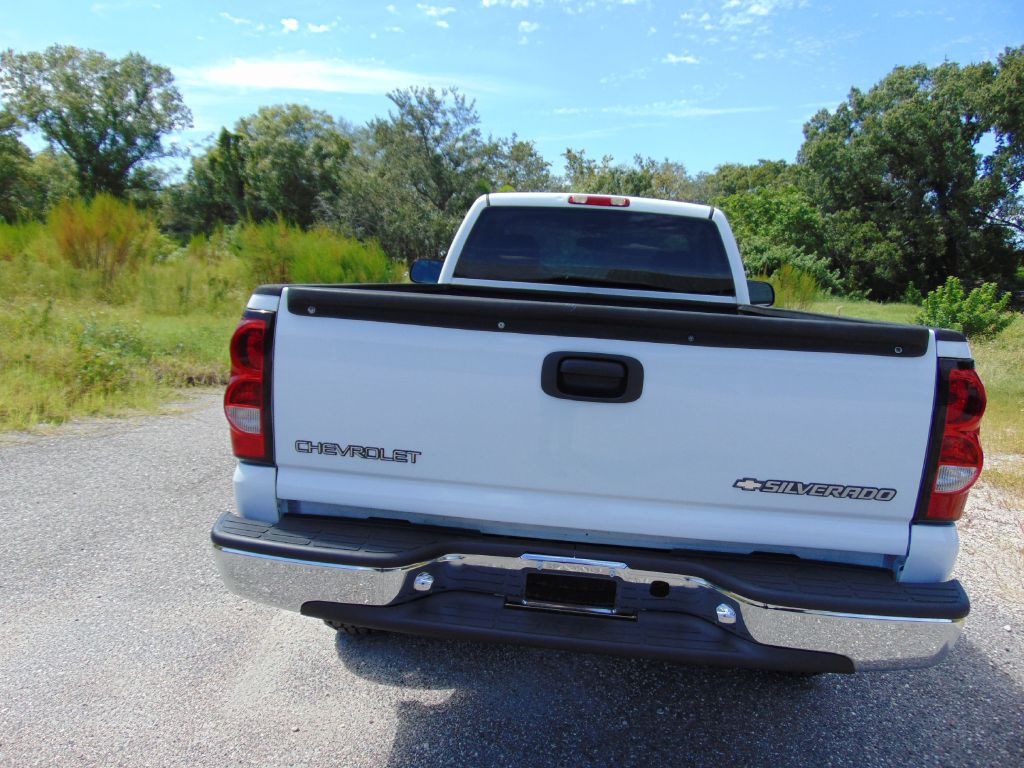 2004 Chevrolet Silverado 1500 Image 7