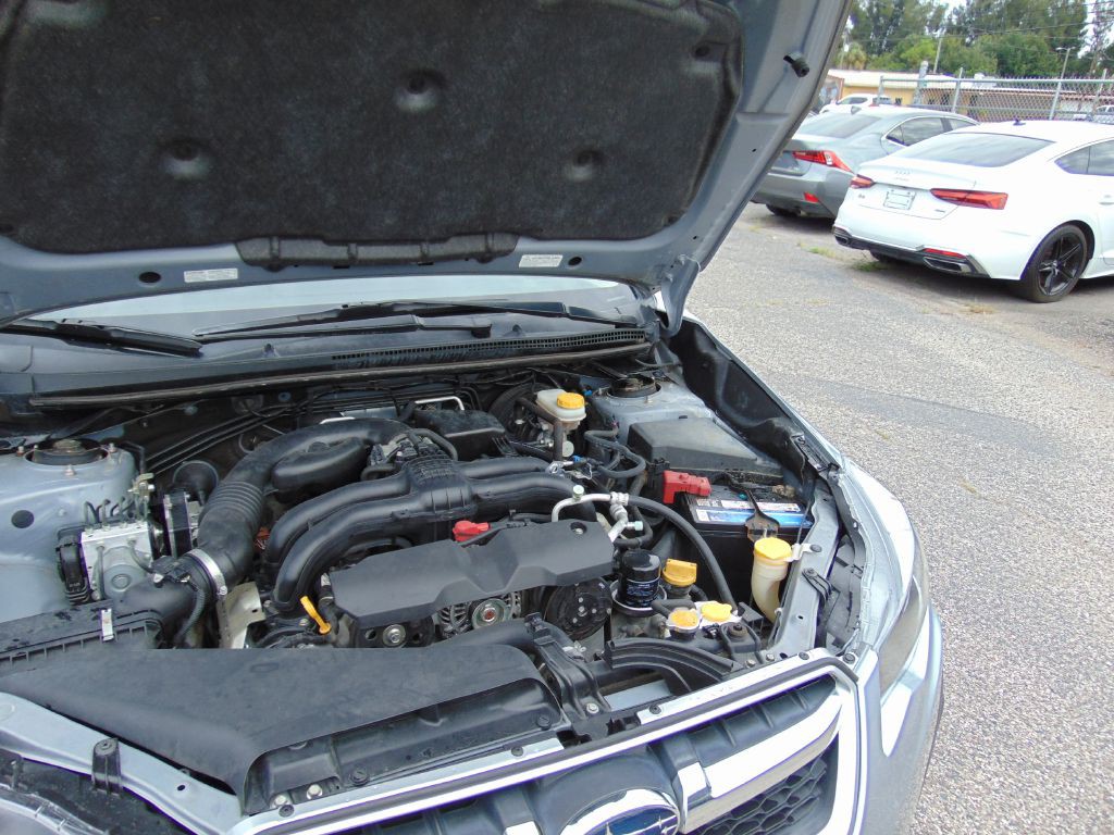 2014 Subaru Impreza Image 10