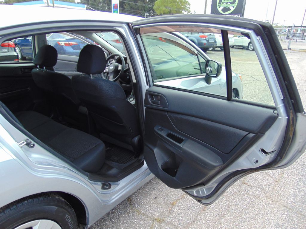 2014 Subaru Impreza Image 19