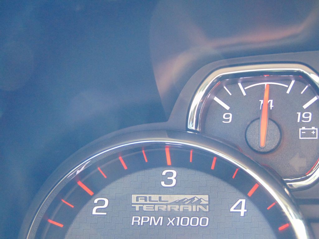 2015 GMC Sierra Image 19