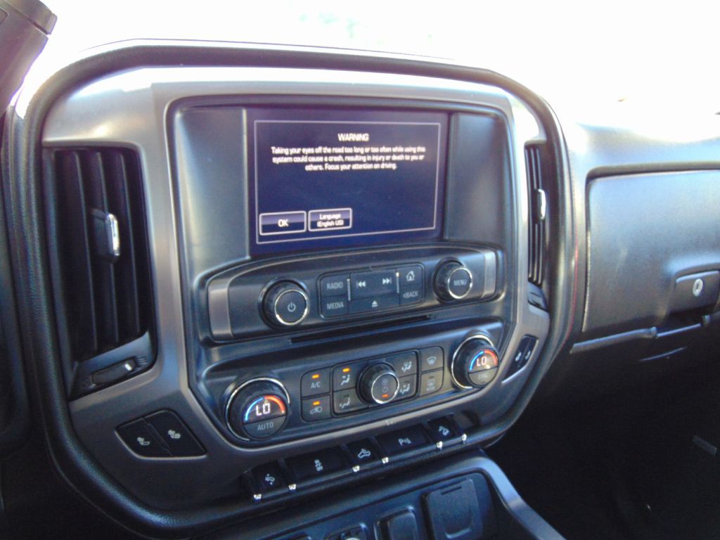2015 GMC Sierra Image 20
