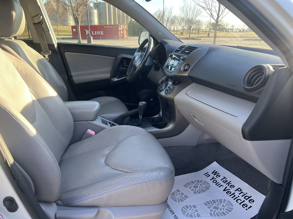 2010 Toyota Rav4 Image 11