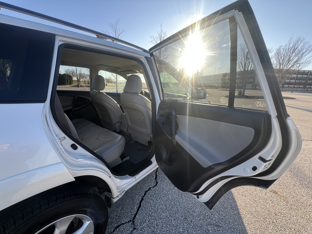 2010 Toyota Rav4 Image 12