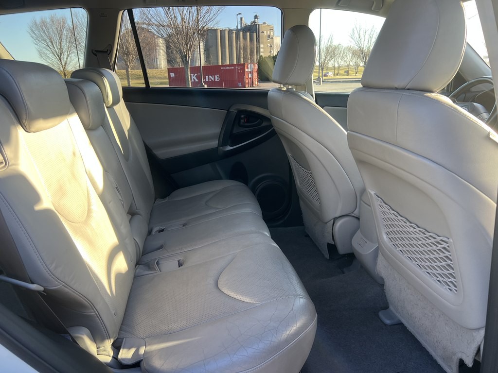 2010 Toyota Rav4 Image 13