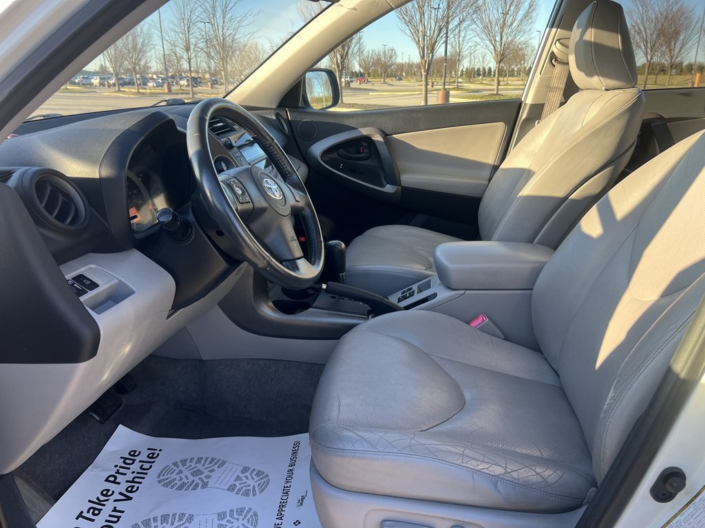 2010 Toyota Rav4 Image 18