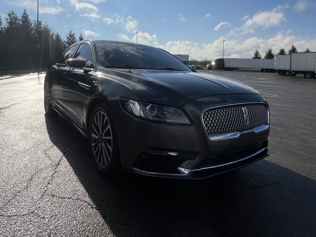 2017 Lincoln Continental Image 7