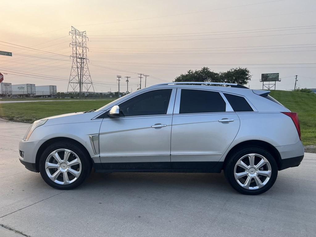 2015 Cadillac SRX Image 2