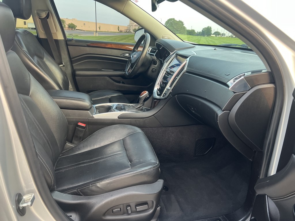 2015 Cadillac SRX Image 11