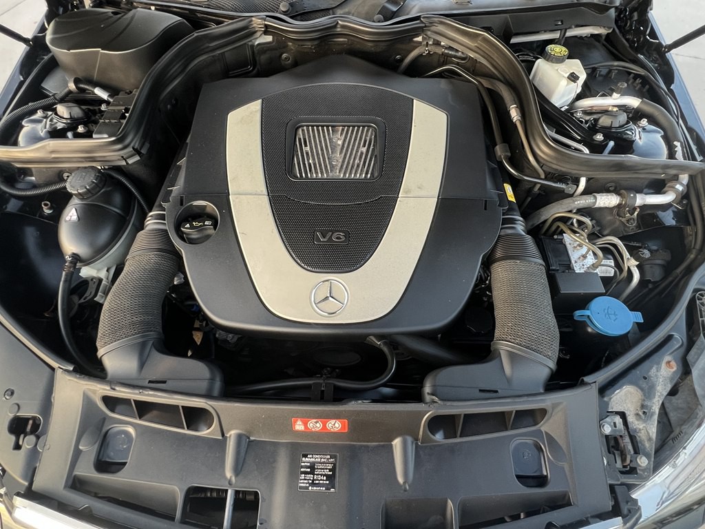 2009 Mercedes-Benz C-Class Image 9