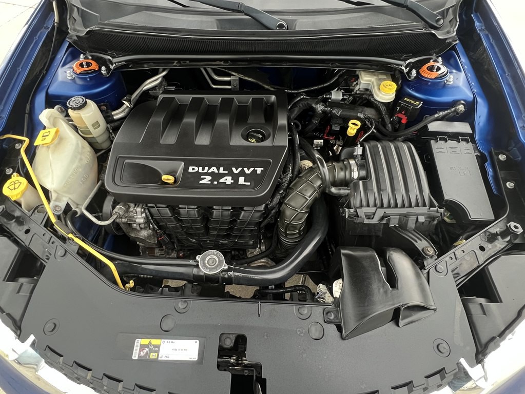 2014 Dodge Avenger Image 9