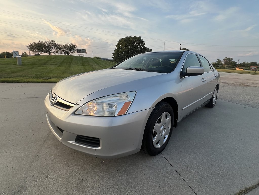 2007 Honda Accord Image 1