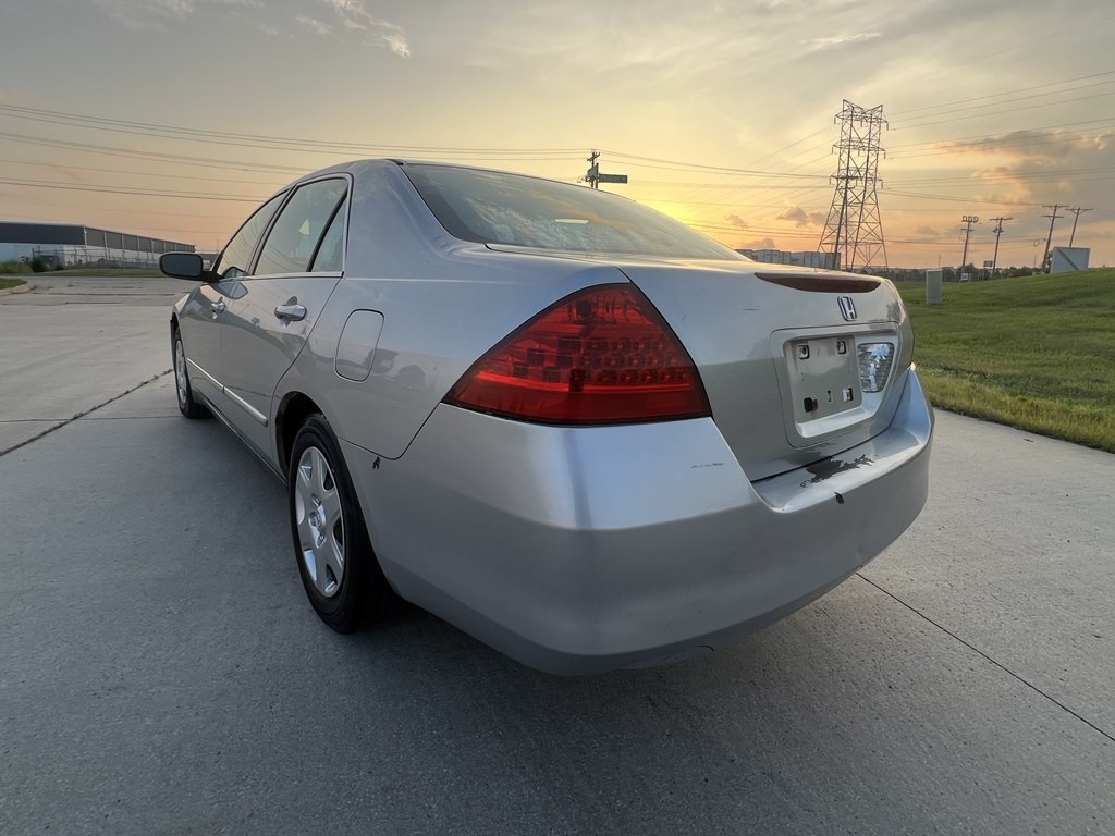 2007 Honda Accord Image 3