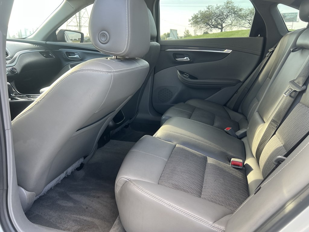 2018 Chevrolet Impala Image 15