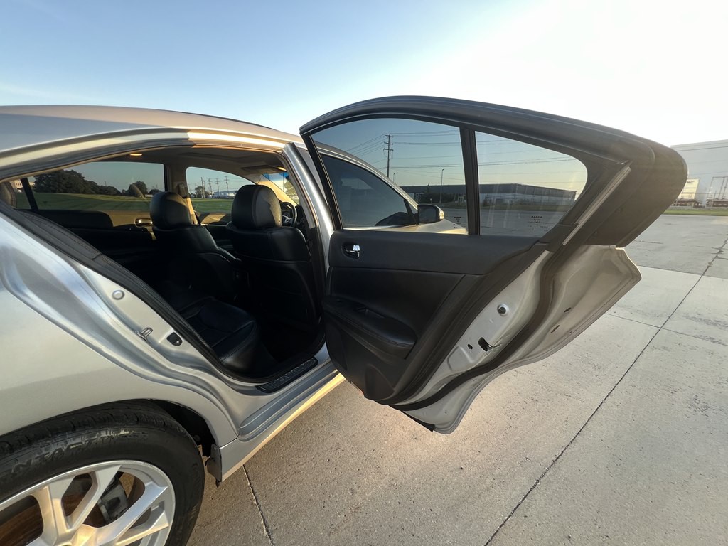 2014 Nissan Maxima Image 12
