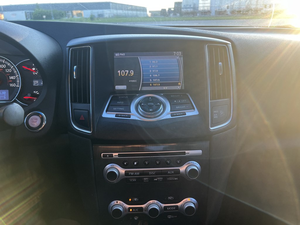 2014 Nissan Maxima Image 19