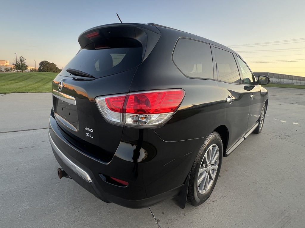 2014 Nissan Pathfinder Image 5