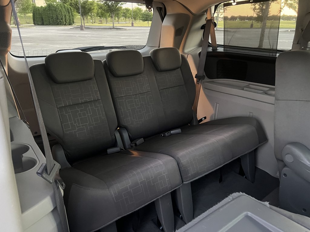 2009 Volkswagen Routan Image 13