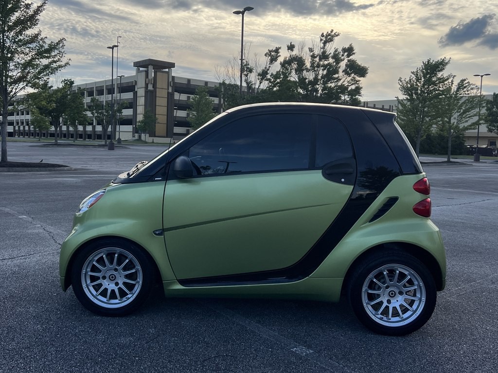 2012 smart fortwo Image 3