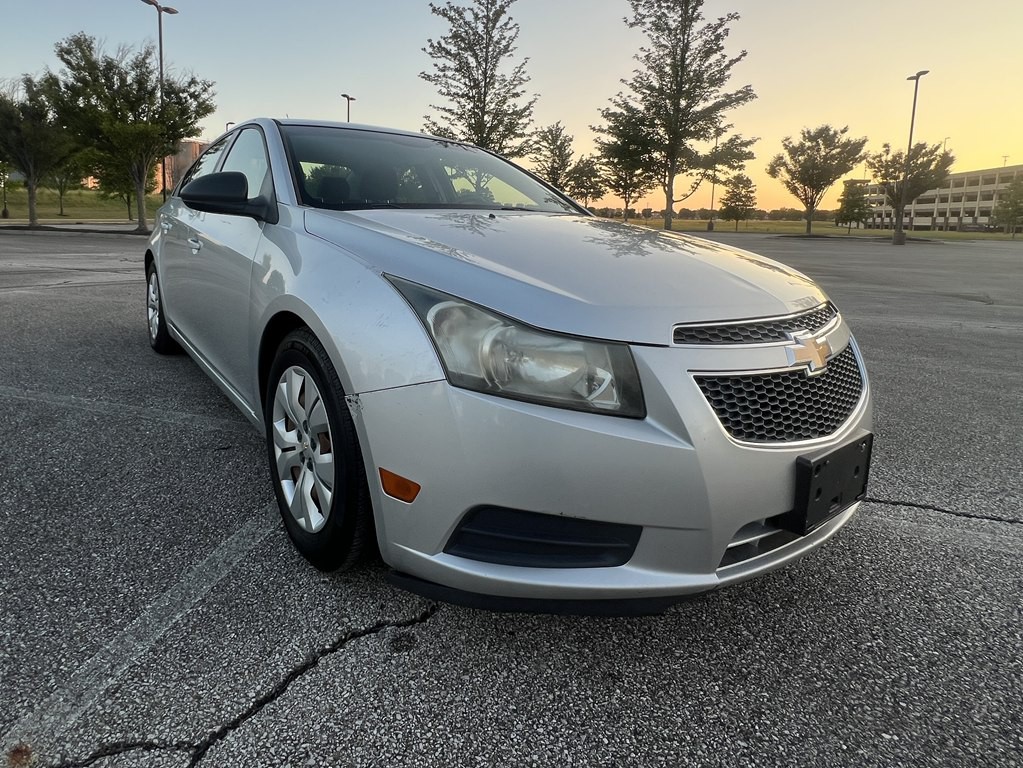 2012 Chevrolet Cruze Image 7