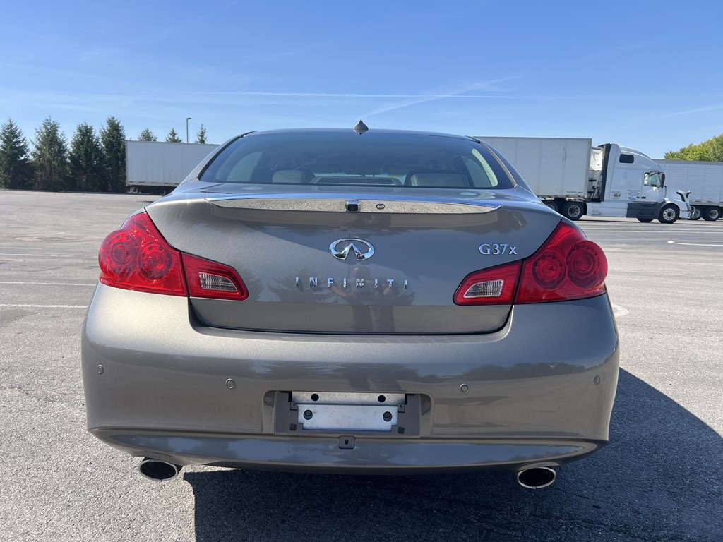 2013 INFINITI G37 Image 4